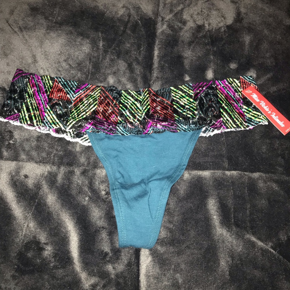 Tropical thong
